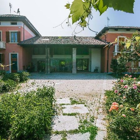 Chiara Apartment Кунео Екстериор снимка